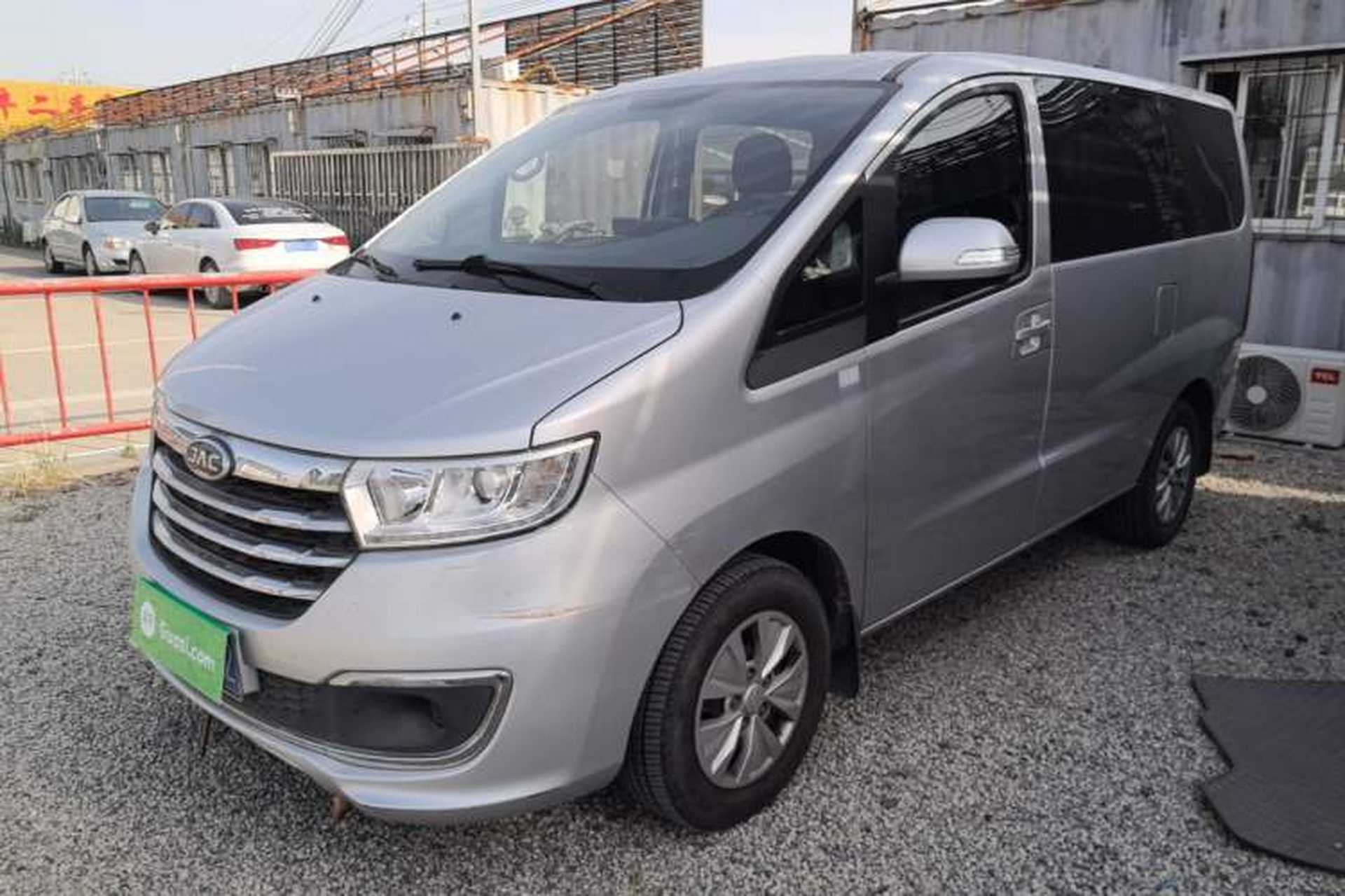 Used JAC Refine M3 2022 1.5T 7-Seater Standard Edition Front Left 45 Deg