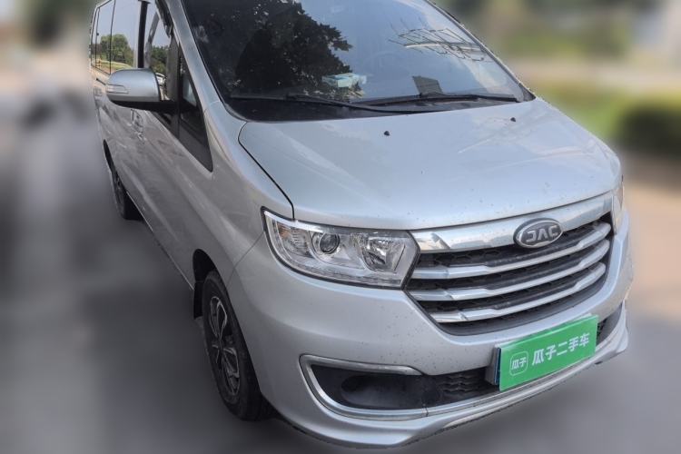Used JAC Refine M3 2022 1.5T 7-Seater Standard Edition Front Right 45 Deg