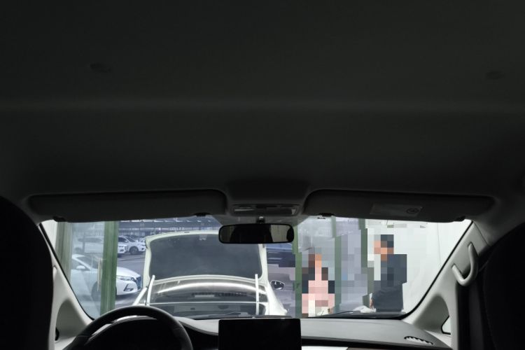 Used JAC Refine M3 2022 PLUS 1.5T 7-Seater Standard Model Headliner