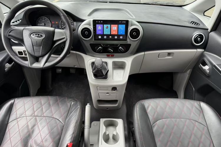 Used JAC Refine M3 2022 PLUS IKEA Edition 1.8L Comfort Version Interior 3