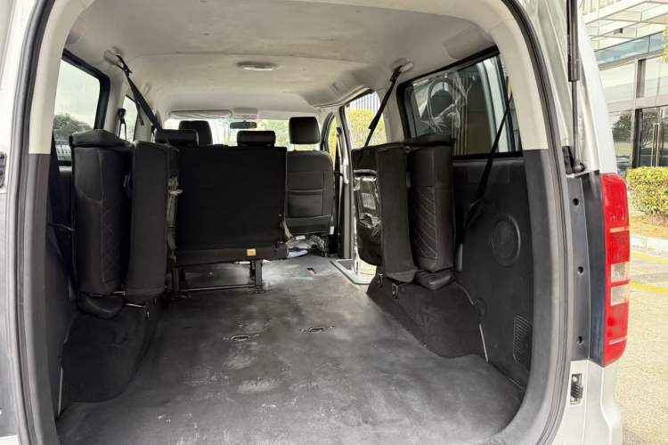 Used JAC Refine M3 2022 PLUS IKEA Edition 1.8L Comfort Version Interior 7