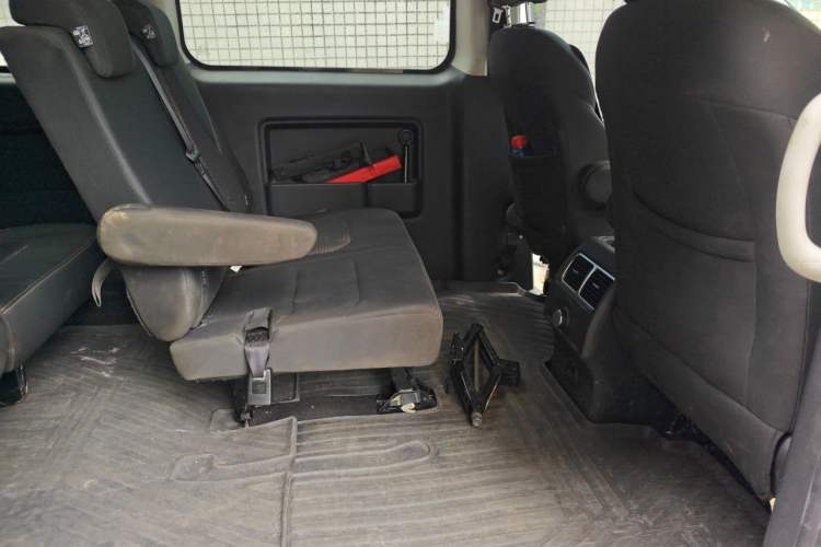Used JAC Refine M3 2022 1.5T 7-Seater Standard Edition Left Rear Seat