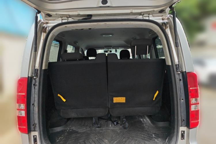 Used JAC Refine M3 2022 1.5T 7-Seater Standard Edition Trunk