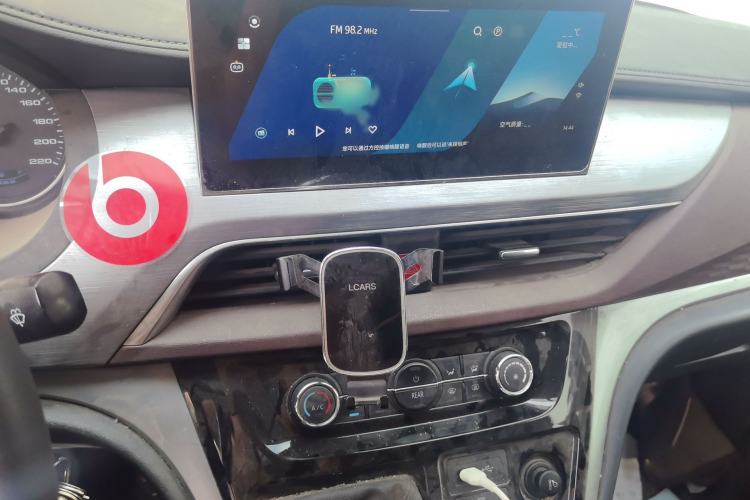 Used JAC Refine M3 2022 1.8L 7-seat Standard Edition Audio And AC Panel