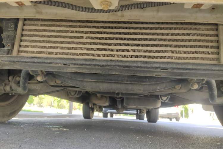 Used JAC Refine M3 2022 PLUS Standard Model 1.5T Chassis Front
