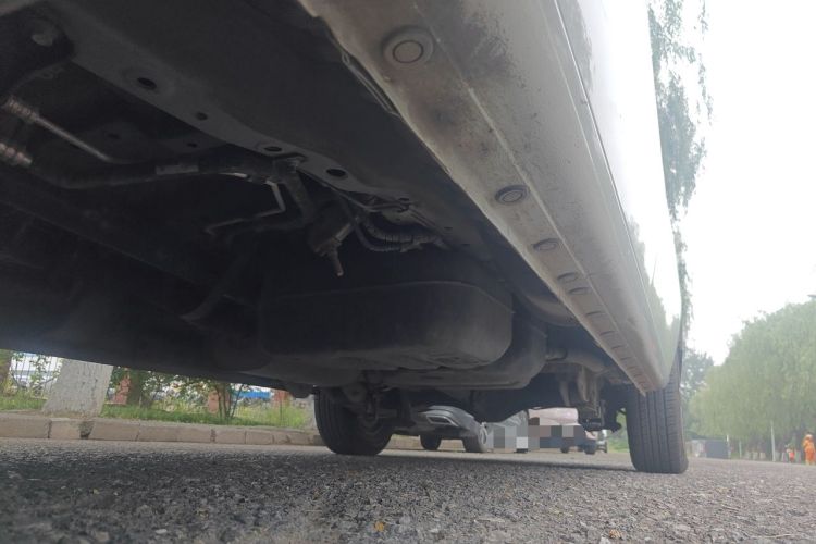 Used JAC Refine M3 2022 1.8L 7-seat Standard Edition Chassis Front Left