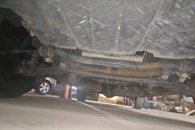 Used JAC Refine M3 2022 1.8L 7-seat Standard Edition Chassis Front