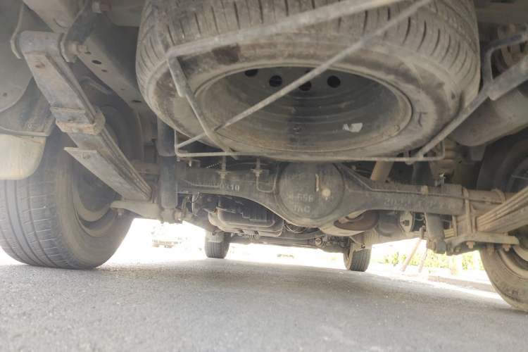 Used JAC Refine M3 2022 PLUS Standard Model 1.5T Chassis Rear