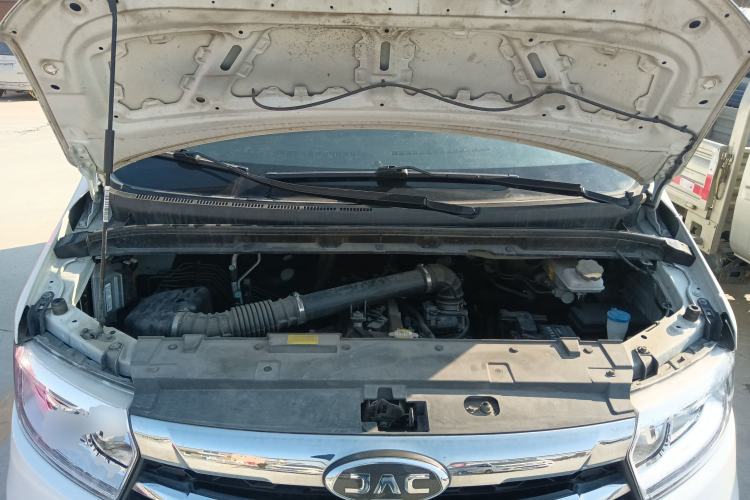 Used JAC Refine M3 2022 PLUS IKEA Edition 1.8L Comfort Version Engine Bay
