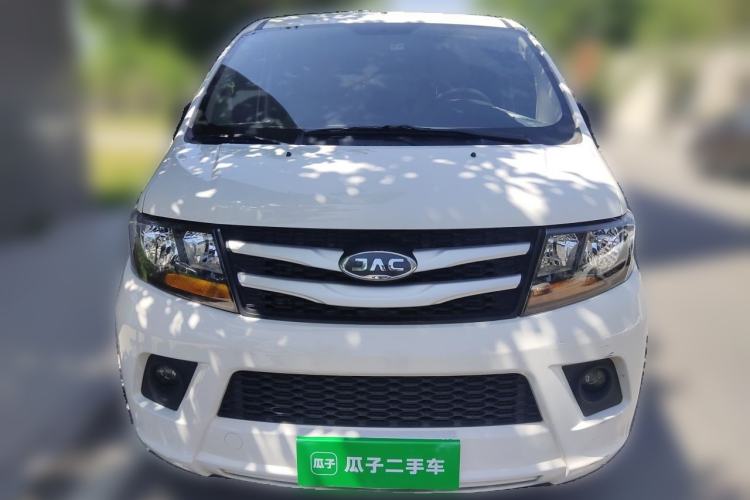 Used JAC Refine M3 2022 PLUS Standard Model 1.5T Front