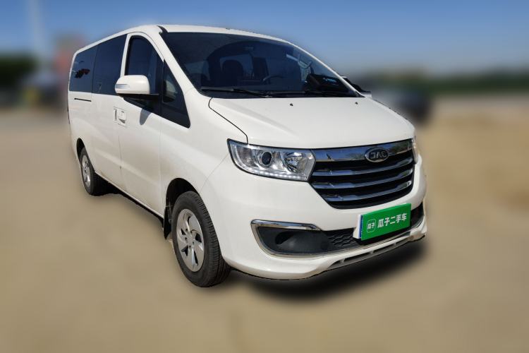 Used JAC Refine M3 2022 PLUS 1.8L 7-seater Standard Model Front Right 45 Deg