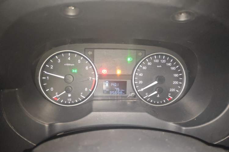 Used JAC Refine M3 2022 1.8L 7-seat Standard Edition Instrument Cluster