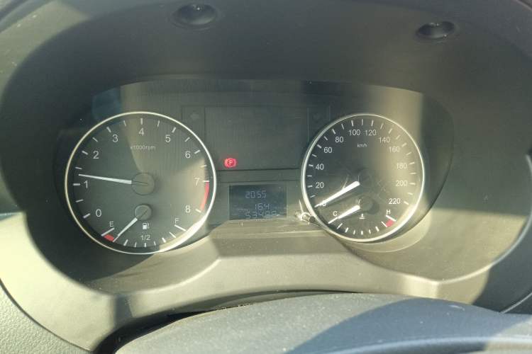 Used JAC Refine M3 2022 PLUS IKEA Edition 1.8L Comfort Version Instrument Cluster