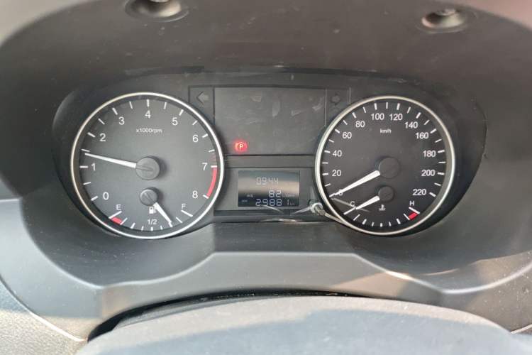 Used JAC Refine M3 2022 Creator Edition 1.5T Luxury Version Instrument Cluster