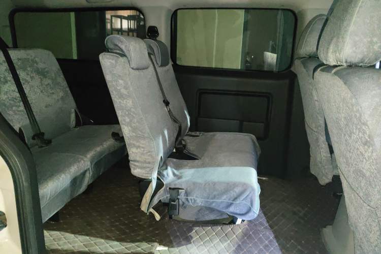 Used JAC Refine M3 2022 PLUS IKEA Edition 1.8L Comfort Version Interior 4