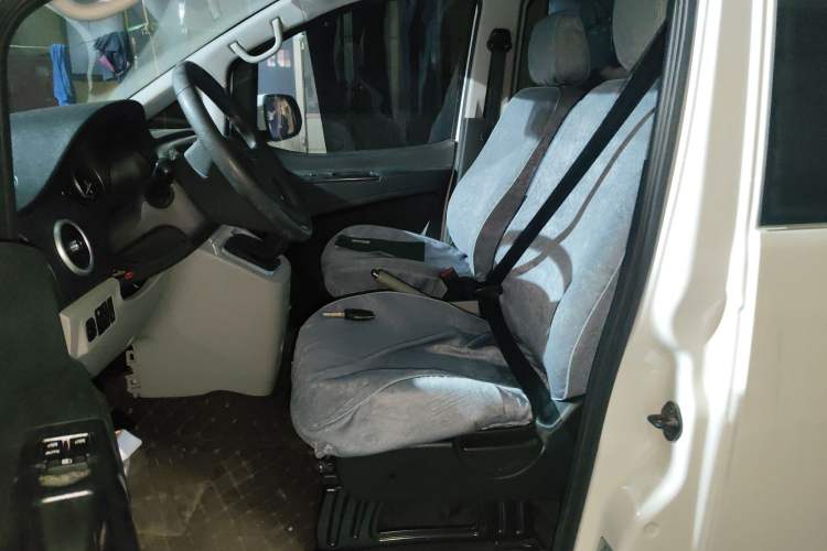 Used JAC Refine M3 2022 PLUS IKEA Edition 1.8L Comfort Version Left Front Seat