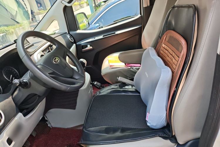 Used JAC Refine M3 2022 Creator Edition 1.5T Luxury Version Left Front Seat