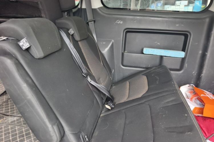 Used JAC Refine M3 2022 PLUS 1.5T 7-Seater Standard Model Left Rear Seat