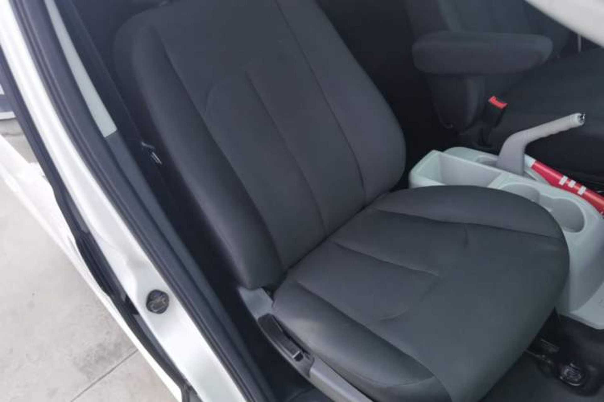 Used JAC Refine M3 2022 1.8L 7-seat Standard Edition Right Front Seat