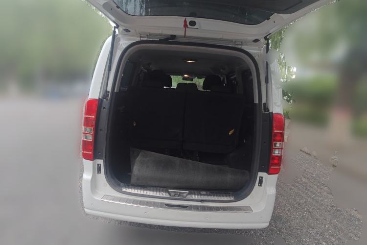 Used JAC Refine M3 2022 1.8L 7-seat Standard Edition Trunk
