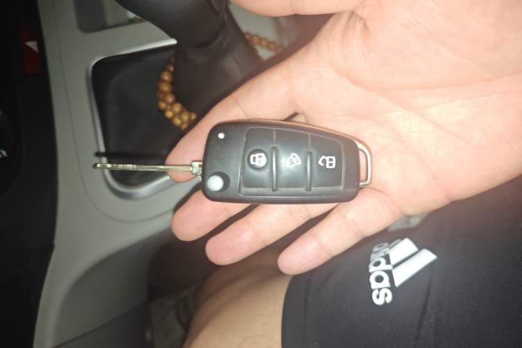 Used JAC Refine M3 2022 1.8L 7-seat Standard Edition Vehicle Key