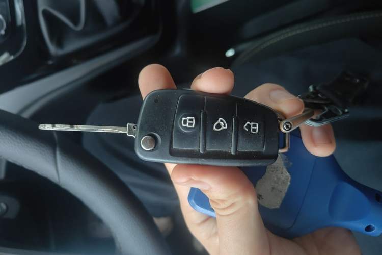 Used JAC Refine M3 2022 1.8L 7-seat Standard Edition Vehicle Key