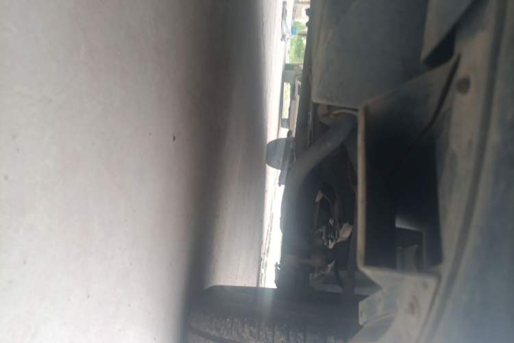 Used JAC Refine M3 2023 PLUS 1.5T 9-Seater Smart Connectivity Version Chassis Front Left