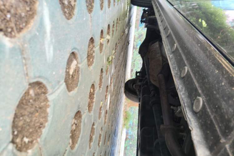 Used JAC Refine M3  Chassis Front Right