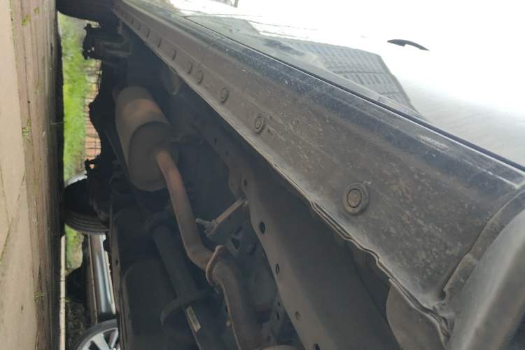 Used JAC Refine M3 2023 PLUS 1.8L 9-Seater Smart Connectivity Version Chassis Front Right