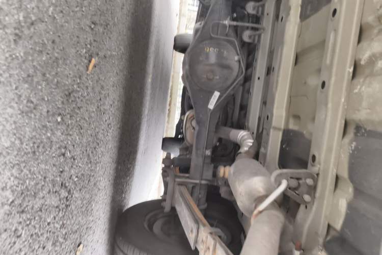 Used JAC Refine M3 2023 PLUS 1.5T 5/7-seat Classic Edition Chassis Rear