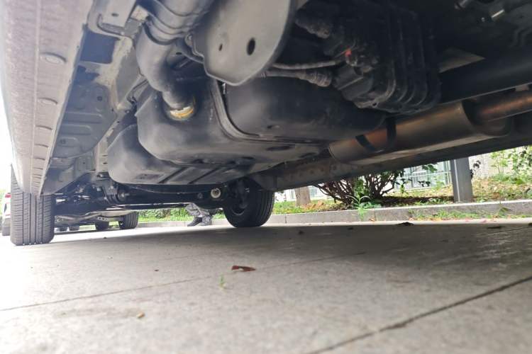 Used JAC Refine M3 2023 PLUS 1.5T 5/7-seat Classic Edition Chassis Rear Left