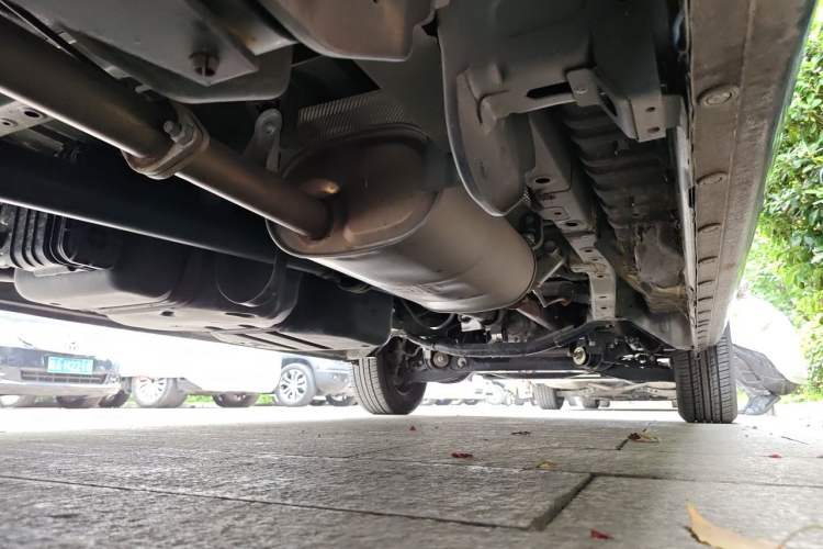 Used JAC Refine M3 2023 PLUS 1.5T 5/7-seat Classic Edition Chassis Rear Right