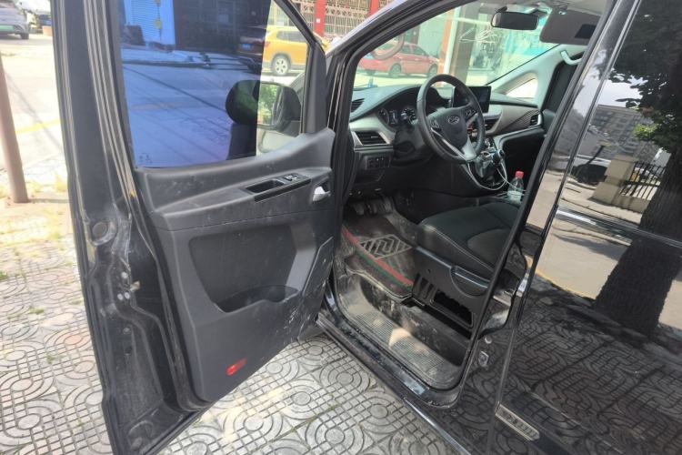 Used JAC Refine M3 2023 PLUS 1.5T 7/8-seater Smart Connectivity Version Driver Seat