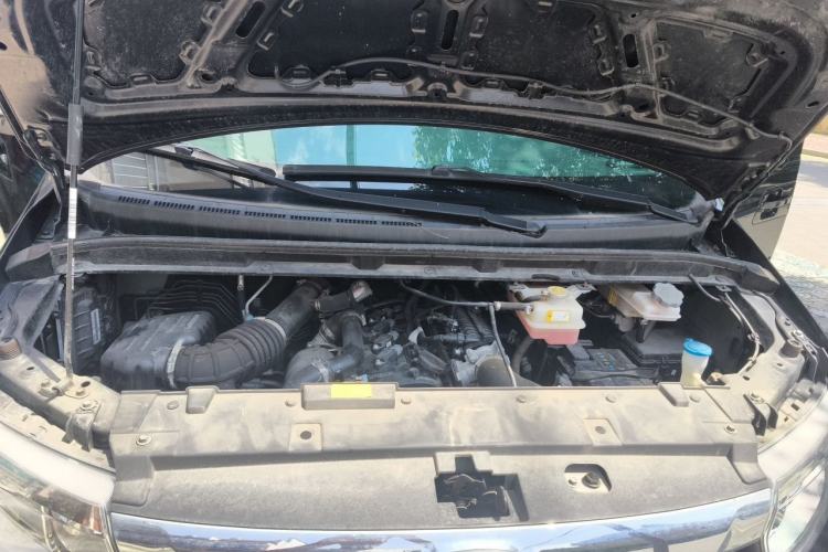 Used JAC Refine M3 2023 PLUS 1.5T 7/8-seater Smart Connectivity Version Engine Bay