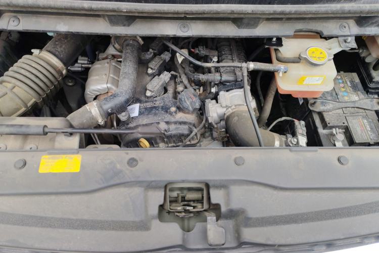 Used JAC Refine M3 2023 PLUS 1.5T 5/7-seat Classic Edition Engine Bay