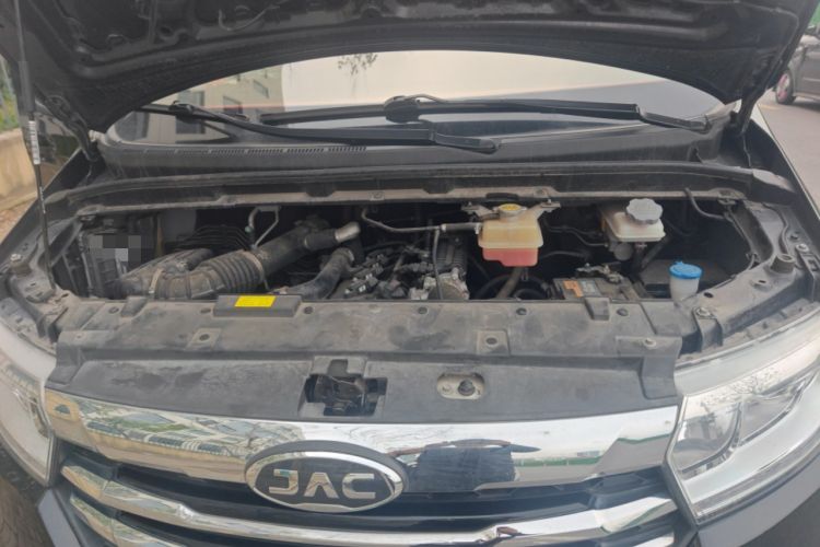 Used JAC Refine M3 2023 PLUS 1.5T 7/8-seater Smart Connectivity Version Engine Bay