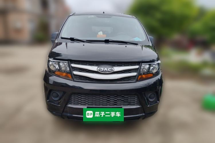 Used JAC Refine M3 2023 PLUS 1.5T 5/7-seat Classic Edition Exterior 1
