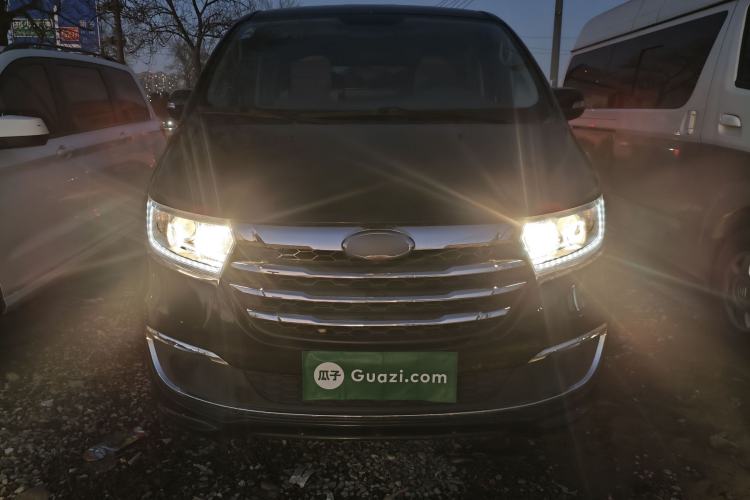 Used JAC Refine M3 2023 PLUS 1.8L 9-Seater Smart Connectivity Version Exterior 1