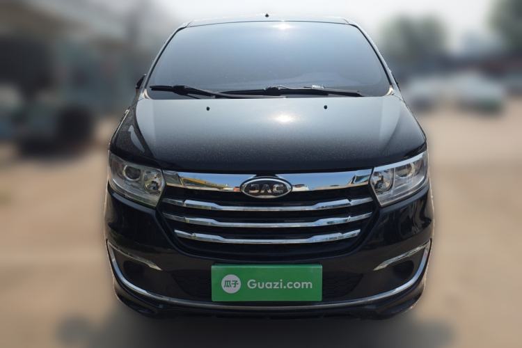 Used JAC Refine M3 2023 PLUS 1.8L 7/8-Seater Comfort Edition Front
