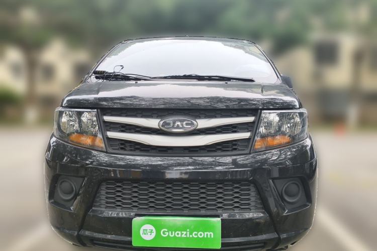 Used JAC Refine M3 2023 PLUS 1.5T 5/7-seat Classic Edition Front