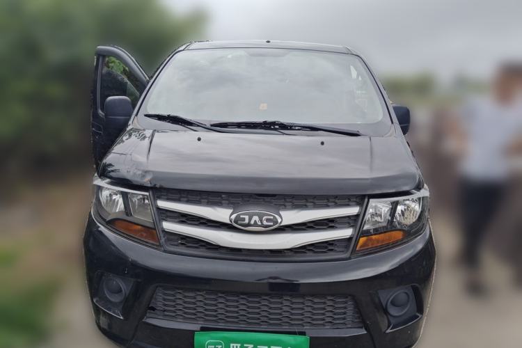 Used JAC Refine M3 2023 PLUS 1.5T 5/7-seat Classic Edition Front
