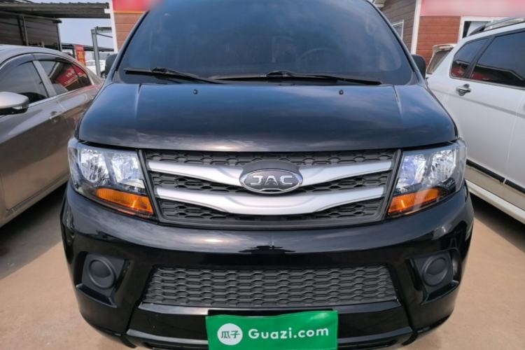 Used JAC Refine M3 2023 PLUS 1.5T 5/7-seat Classic Edition Front