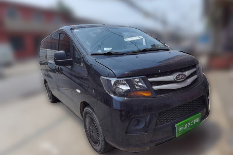 Used JAC Refine M3 2023 PLUS 1.5T 5/7-seat Classic Edition Front Right 45 Deg