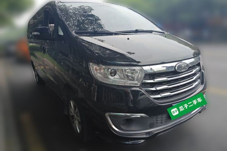 Used JAC Refine M3 2023 PLUS 1.5T 5/7-seat Classic Edition Front Right 45 Deg