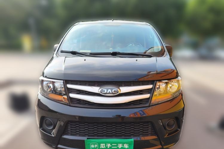Used JAC Refine M3 2023 PLUS 1.5T 5/7-seat Classic Edition Front