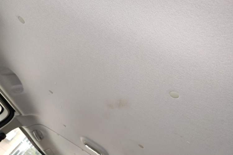Used JAC Refine M3 2023 PLUS 1.5T 5/7-seat Classic Edition Headliner