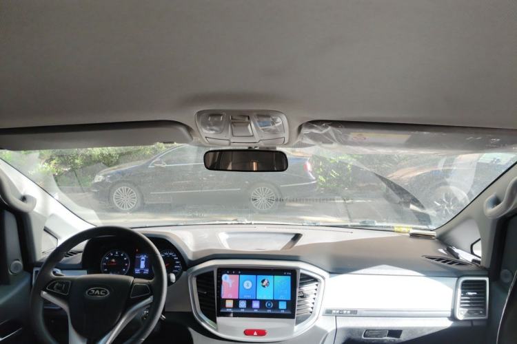 Used JAC Refine M3  Headliner