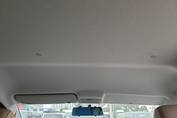 Used JAC Refine M3 2023 PLUS 1.8L 7/8-Seater Comfort Edition Headliner