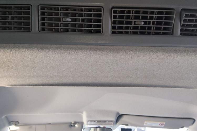 Used JAC Refine M3 2023 PLUS 1.8L 9-Seater Smart Connectivity Version Headliner