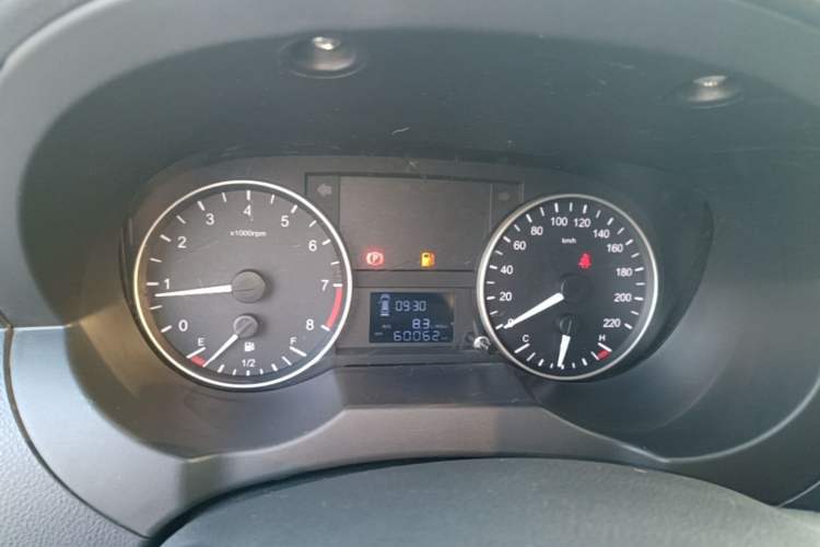 Used JAC Refine M3 2023 PLUS 1.5T 5/7-seat Classic Edition Instrument Cluster